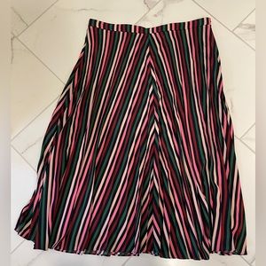 Boden pleated skirt.